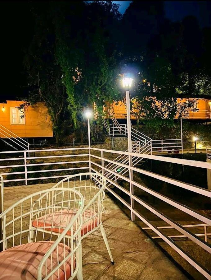 Aaroham Resort Shimla ! Luxury Cottage By Aamod Group Dış mekan fotoğraf