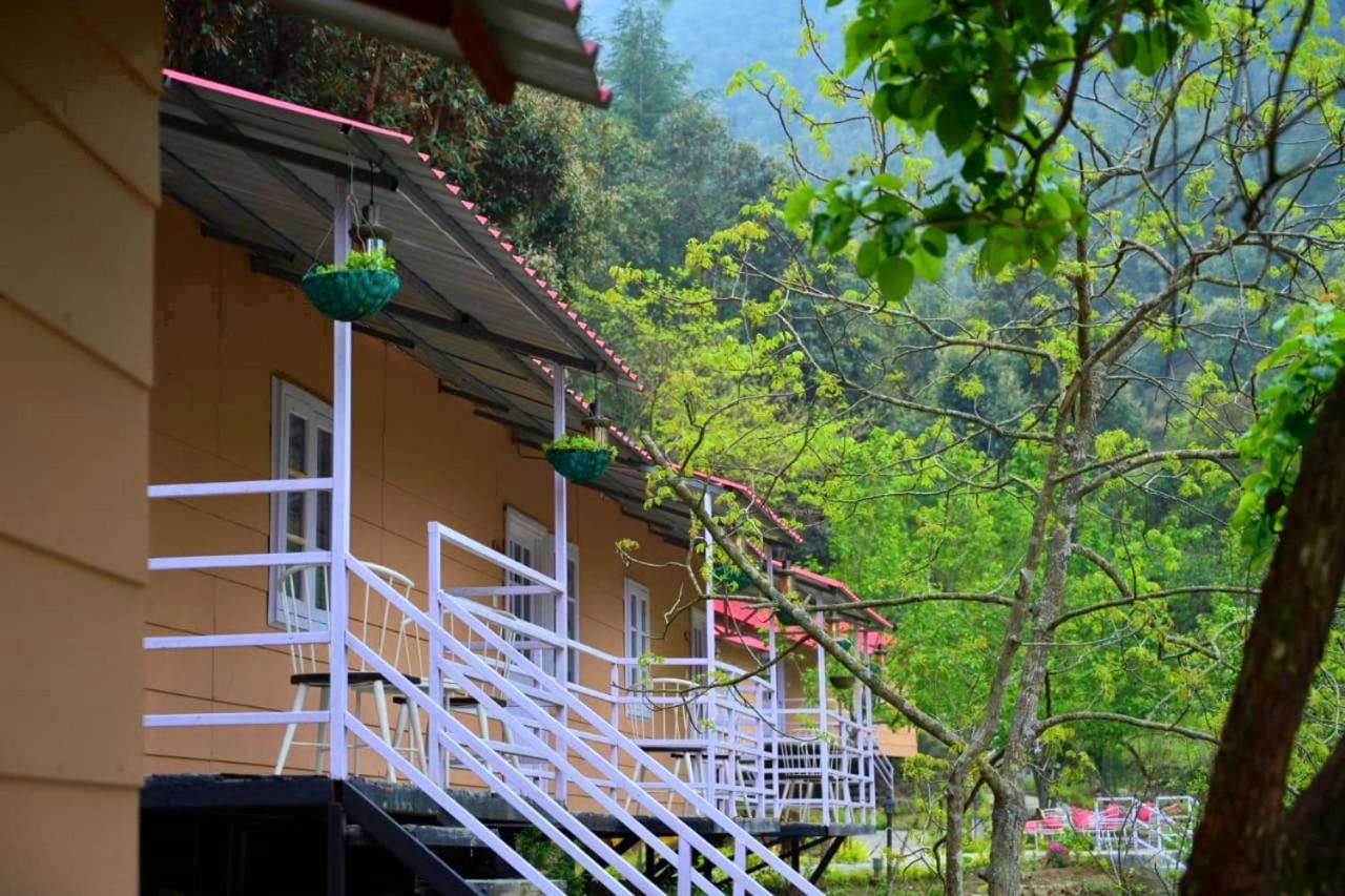 Aaroham Resort Shimla ! Luxury Cottage By Aamod Group Dış mekan fotoğraf